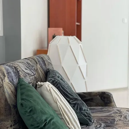 شقة Garden 85 Cerovlje